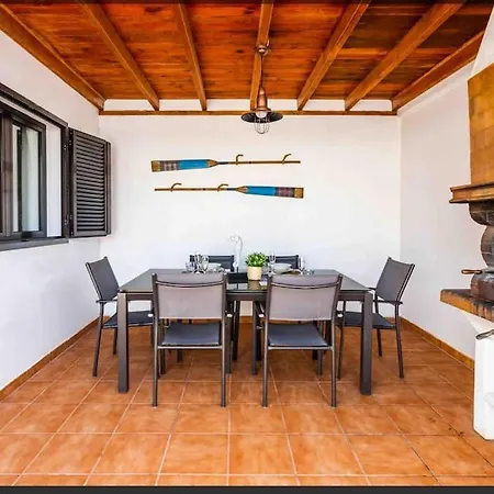 Alfredina Villa Yaiza (Lanzarote)